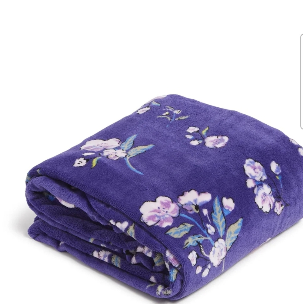 Vera Bradley Paisley Throw Blanket - Multicolor